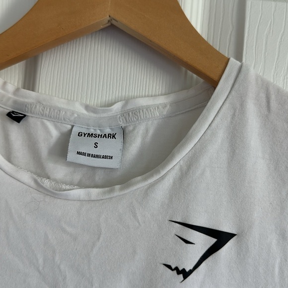 White GymShark T-Shirt - Picture 2 of 8